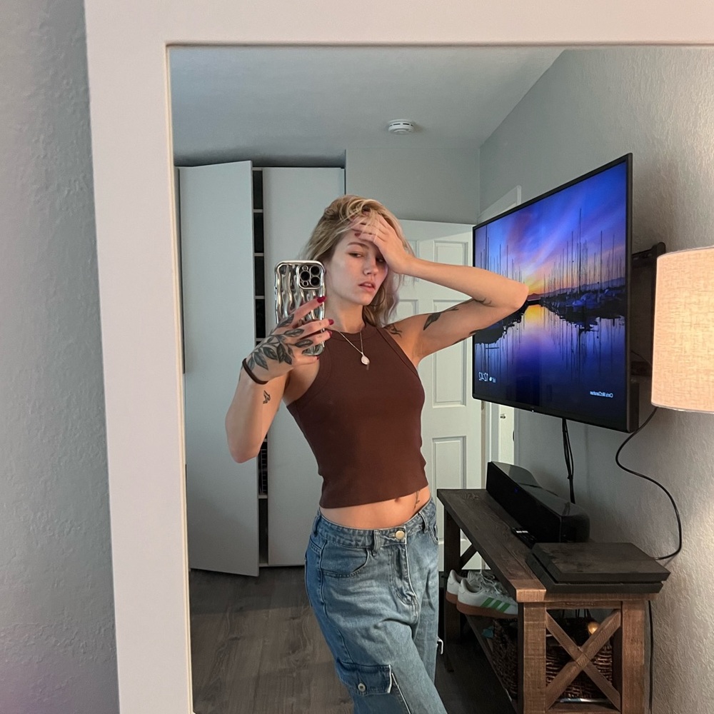 basic brown tank